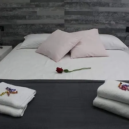 Royalty & Bed & Breakfast Naples