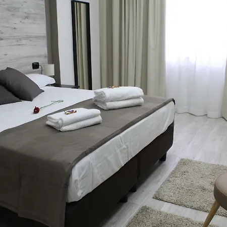 Frühstückspension Royalty &