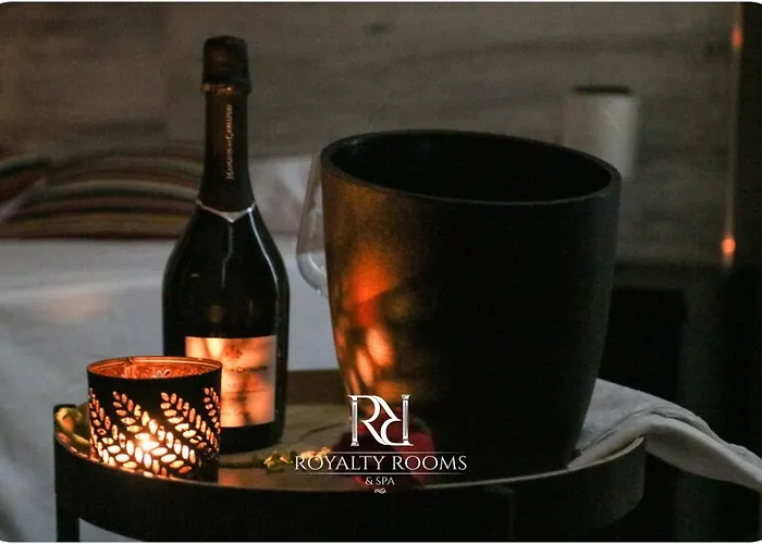 Royalty & Неаполь