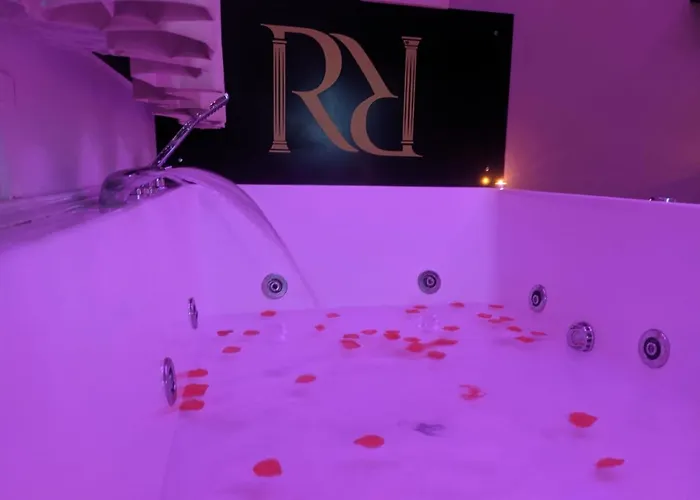 Royalty & Отель типа 