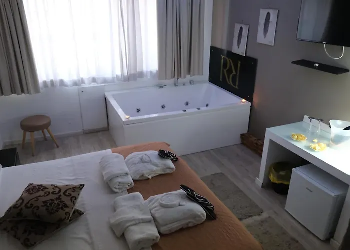 Royalty & Отель типа 