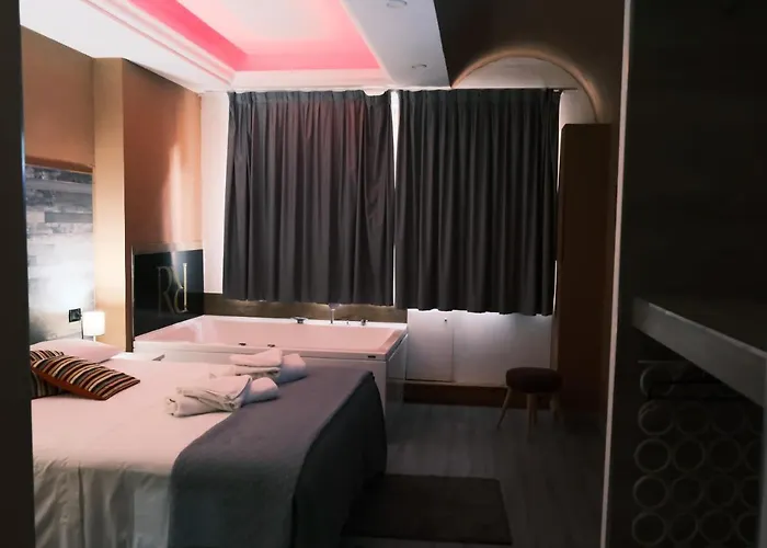 Royalty & Неаполь