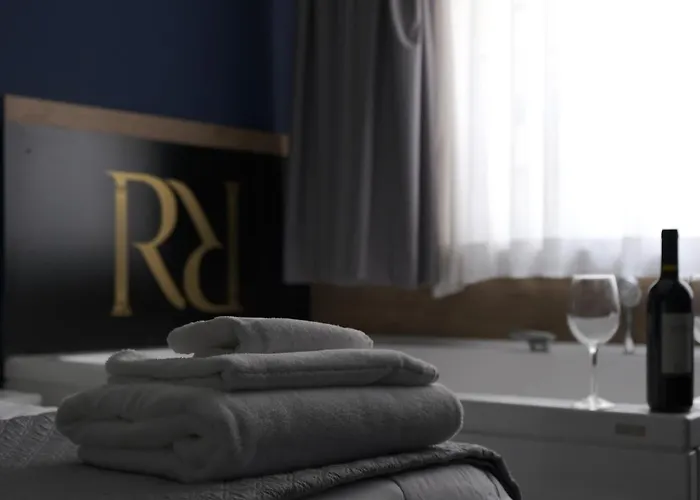 Royalty & Неаполь